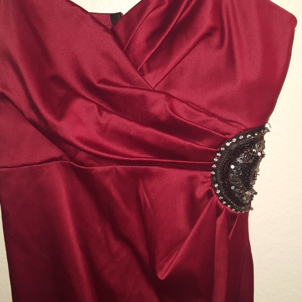 Red Short Prom Dress - Picture 2 of 8